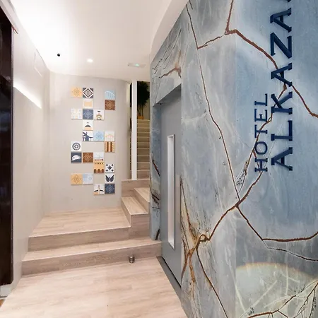 Hotel Alkazar *