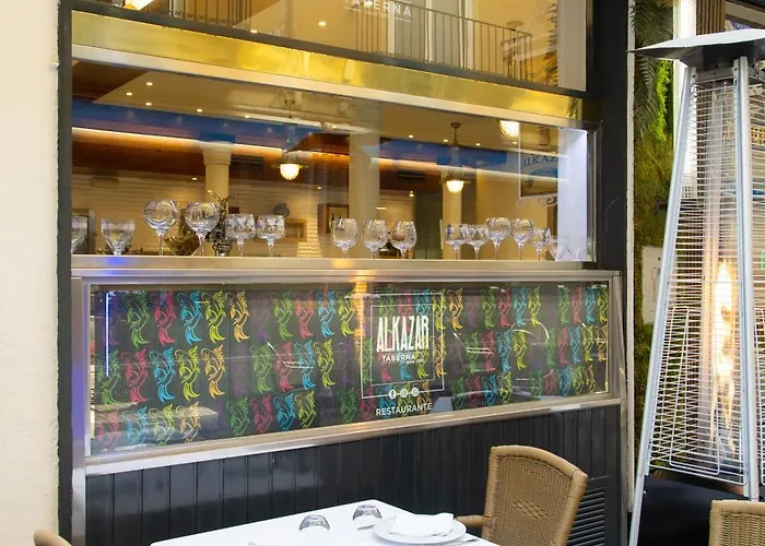 Hotel Alkazar *
