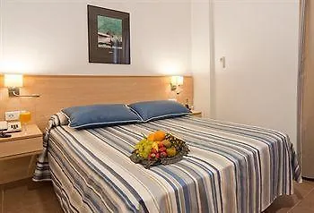 Hotel Alkazar *