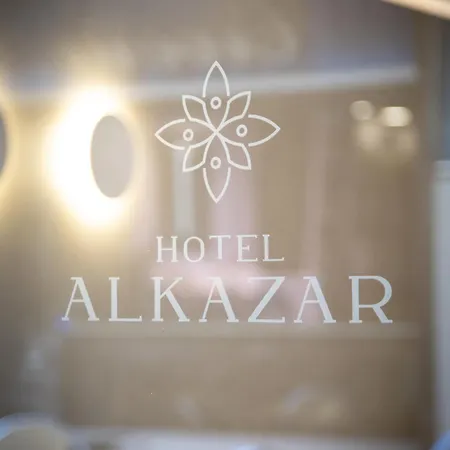 Alkazar Hotel